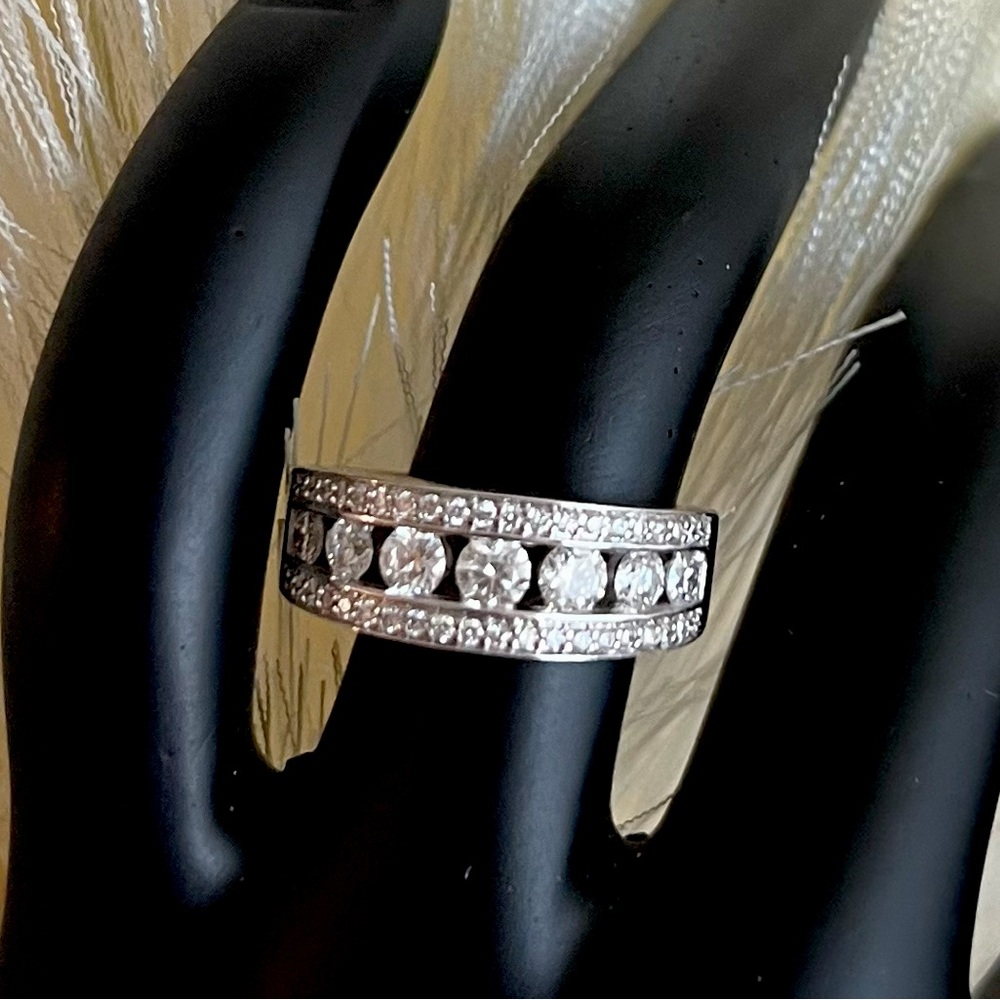 14K Diamond Band Ring 1.00ctw